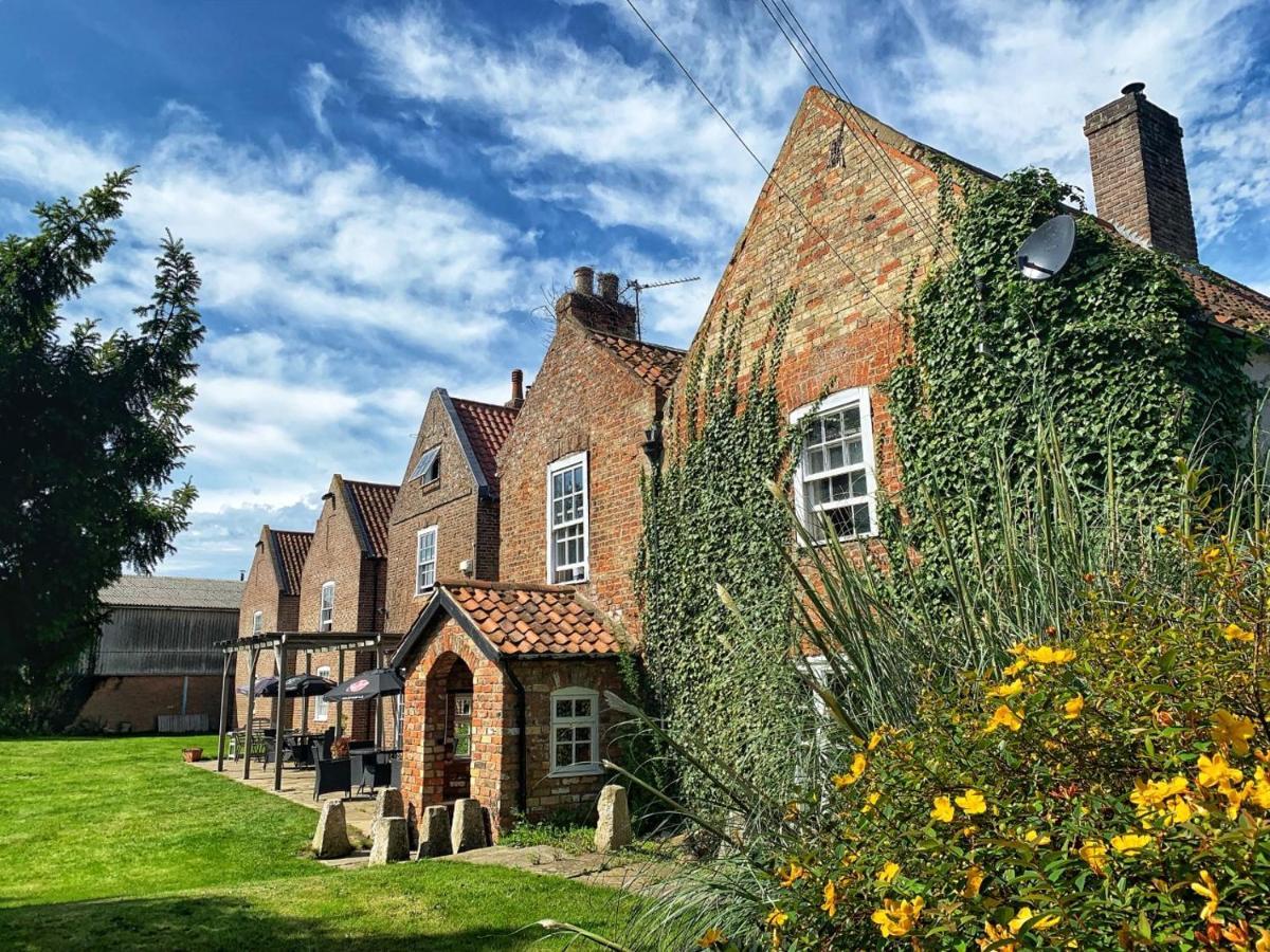 The Leagate Inn Coningsby Esterno foto
